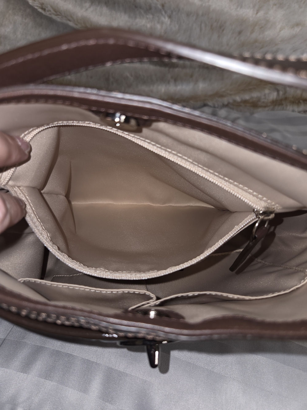 Coach Penelope Signature Hippie Crossbody Bag - Picture 11 of 15